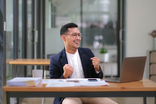 Maximising product value and creating loyalty through customer onboarding reporting